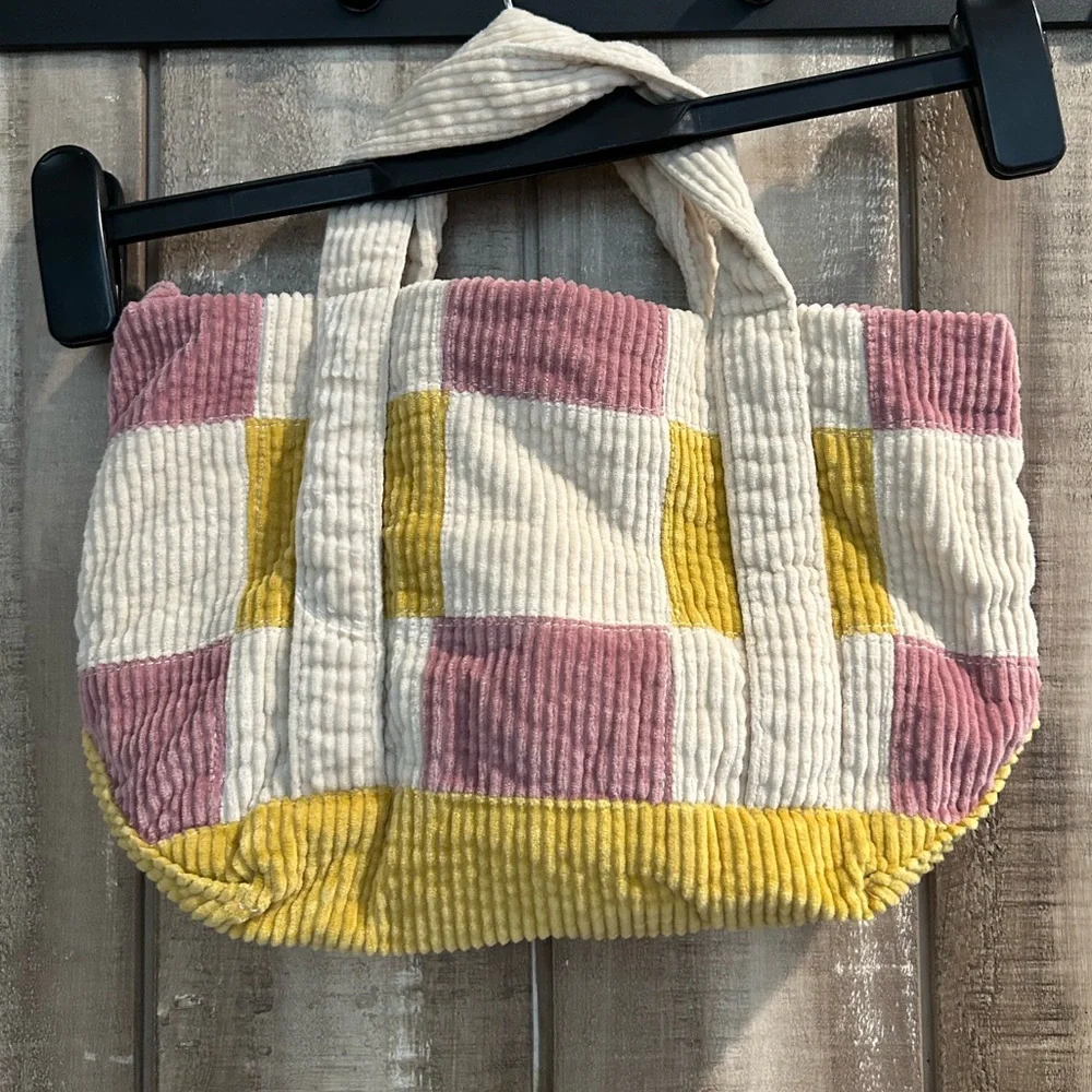 BDG Urban Outfitters patchwork mini corduroy tote bag in blush - Picture 2 of 8